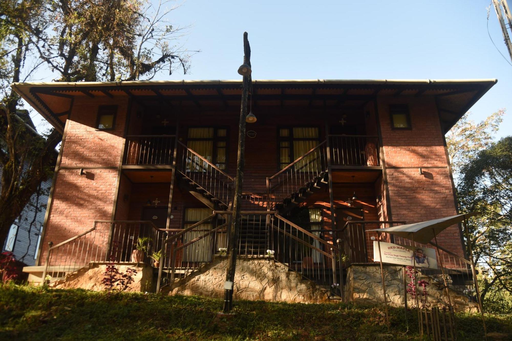 Red Panda Jungle Camp - A Unit Of Davinchi Homes Pvt Ltd Gyalshing Экстерьер фото
